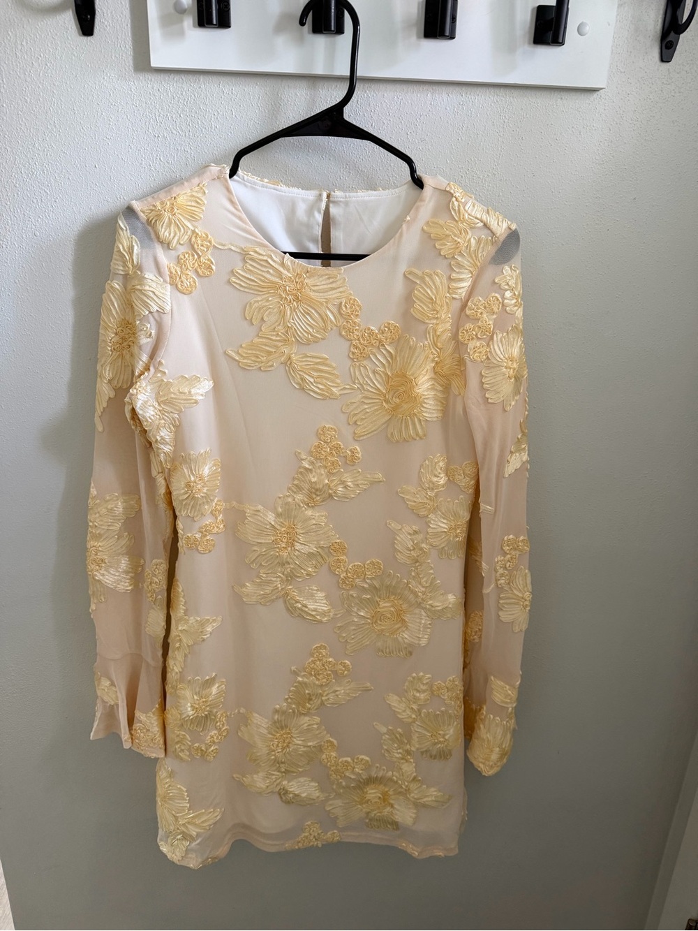 SHEIN Cream Long-Sleeve Dress with Yellow Floral Appliqué